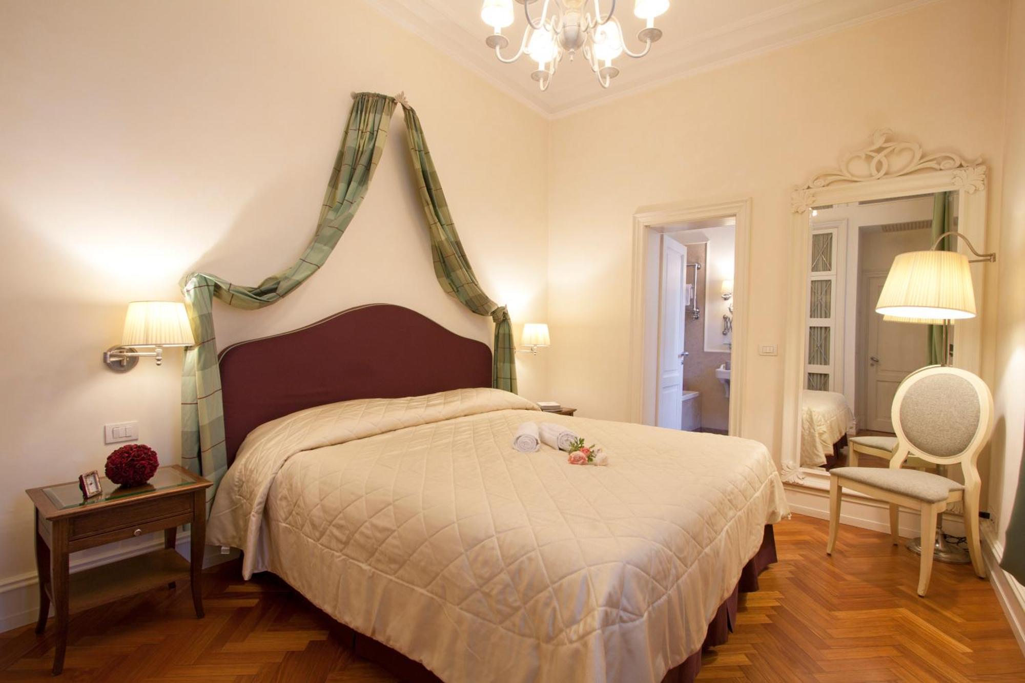 Serristori Palace Residence Florença Quarto foto